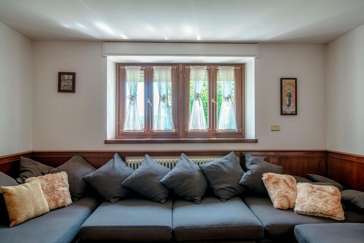Charming & Luxury Villa Como Lake Eksteriør billede