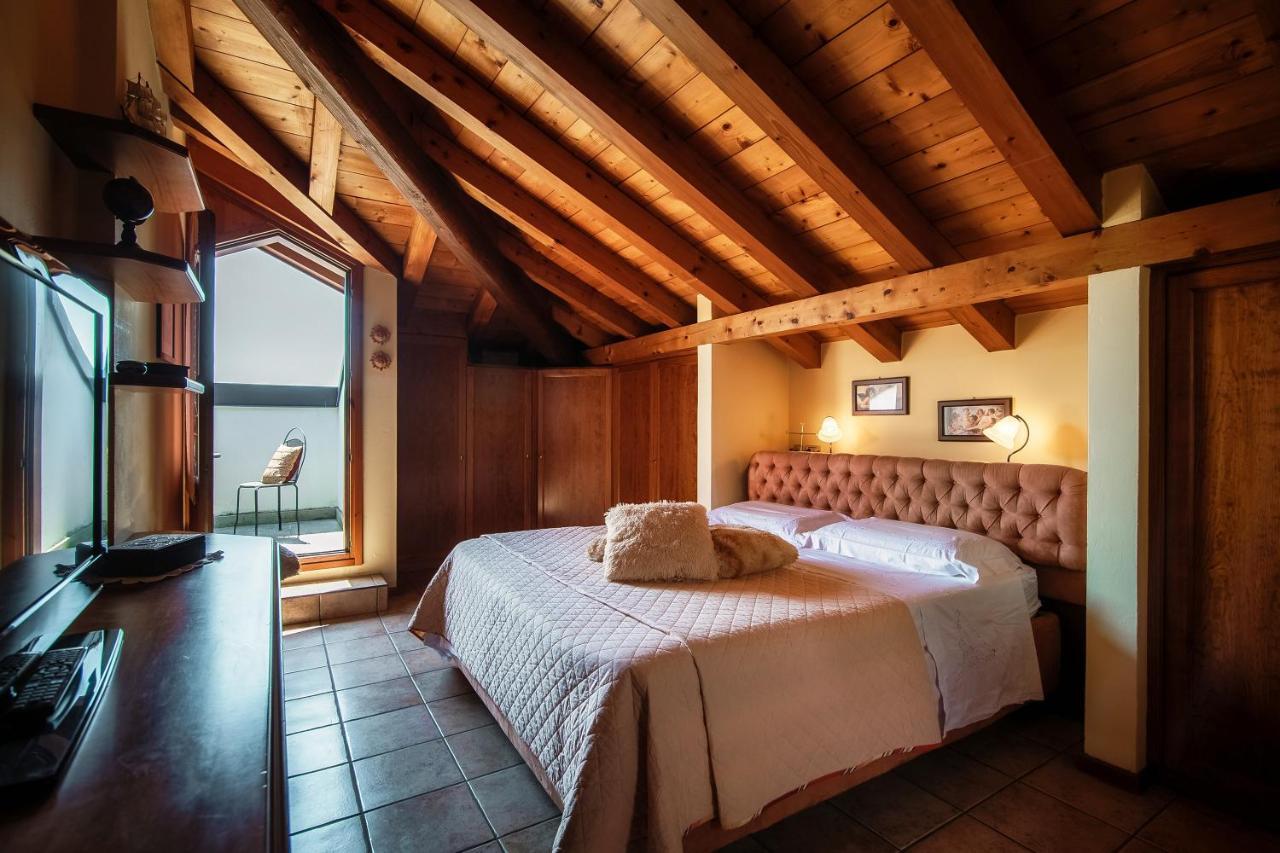 Charming & Luxury Villa Como Lake Eksteriør billede