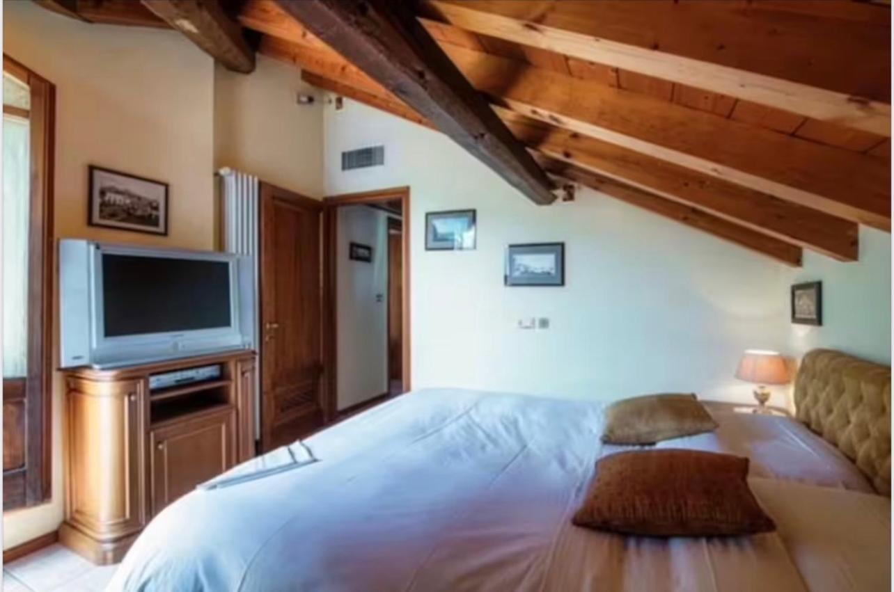 Charming & Luxury Villa Como Lake Eksteriør billede